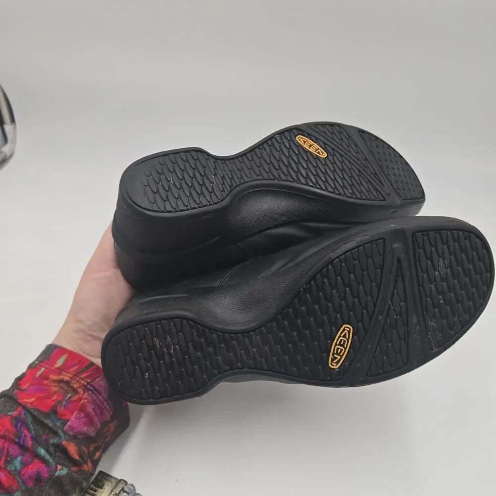 KEEN Kaci Black Full Grain Leather Slip On Clogs Shoes Womens 7.5 Nurse Work